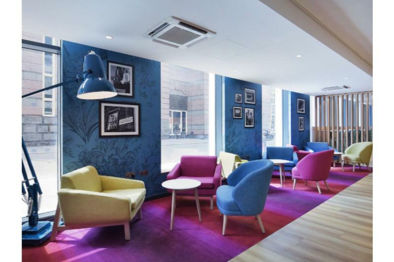 Travelodge London City Exterior foto