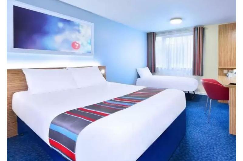 Travelodge London City Exterior foto