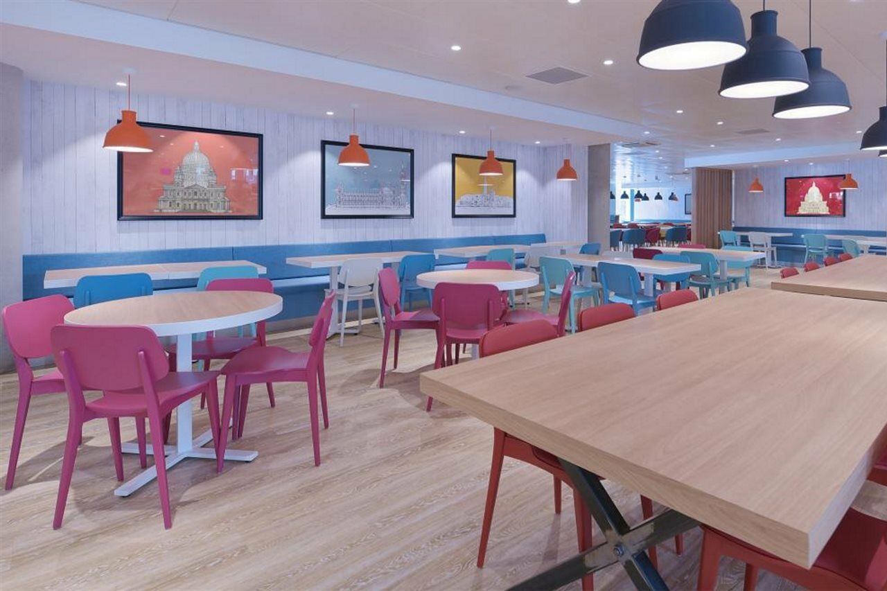 Travelodge London City Exterior foto